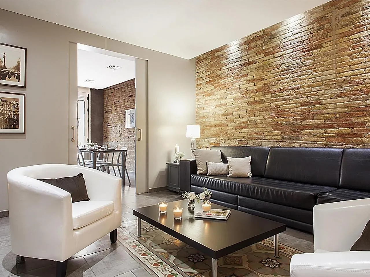Hotel Bhm1 1036 Carrer De La Creu Coberta, 32, Principal Barcelona